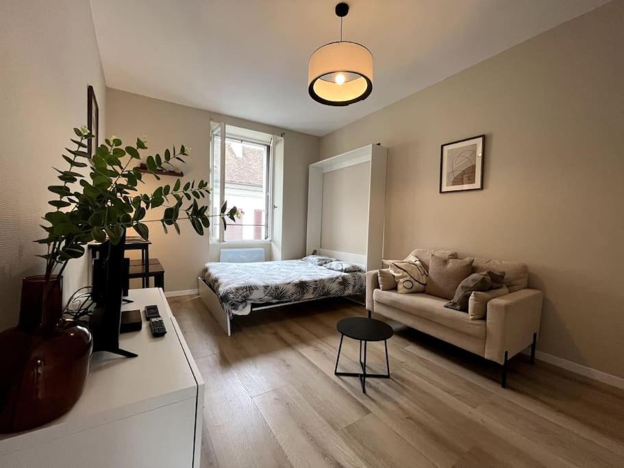 Photo of Others in Montereau-Fault-Yonne