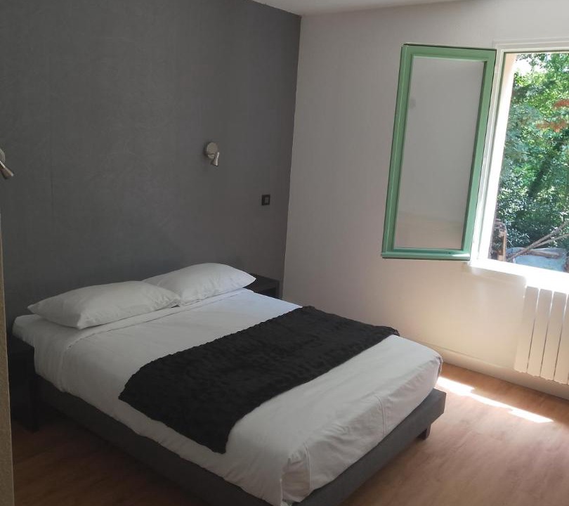 Photo of Bedroom in Pommevic