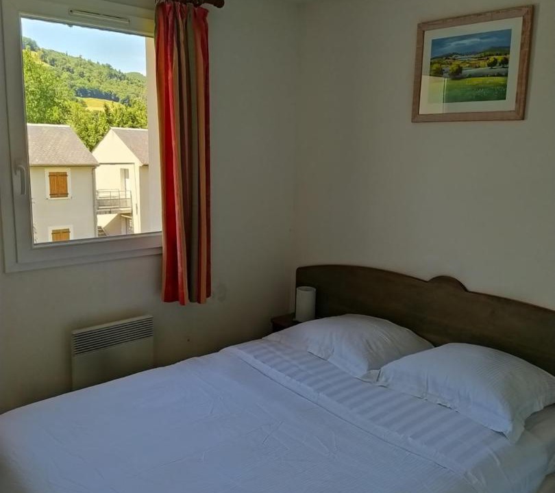 Photo of Bedroom in Saint-Geniez-d'Olt