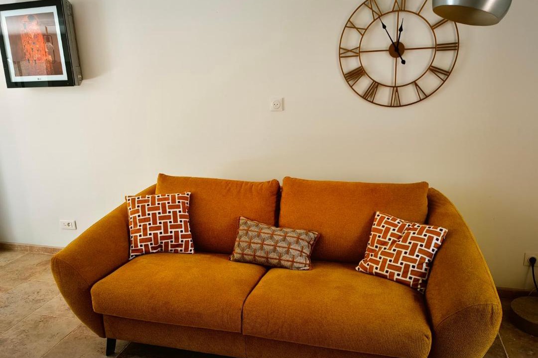 Photo of Livingroom in Ongles