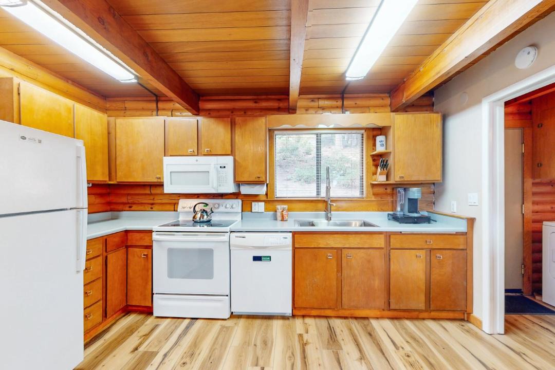 Photo of Kitchen in Tahoma