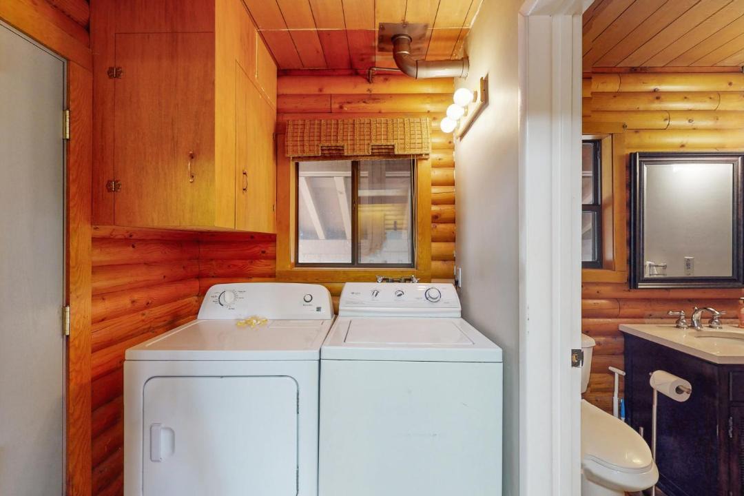 Photo of Bathroom in Tahoma