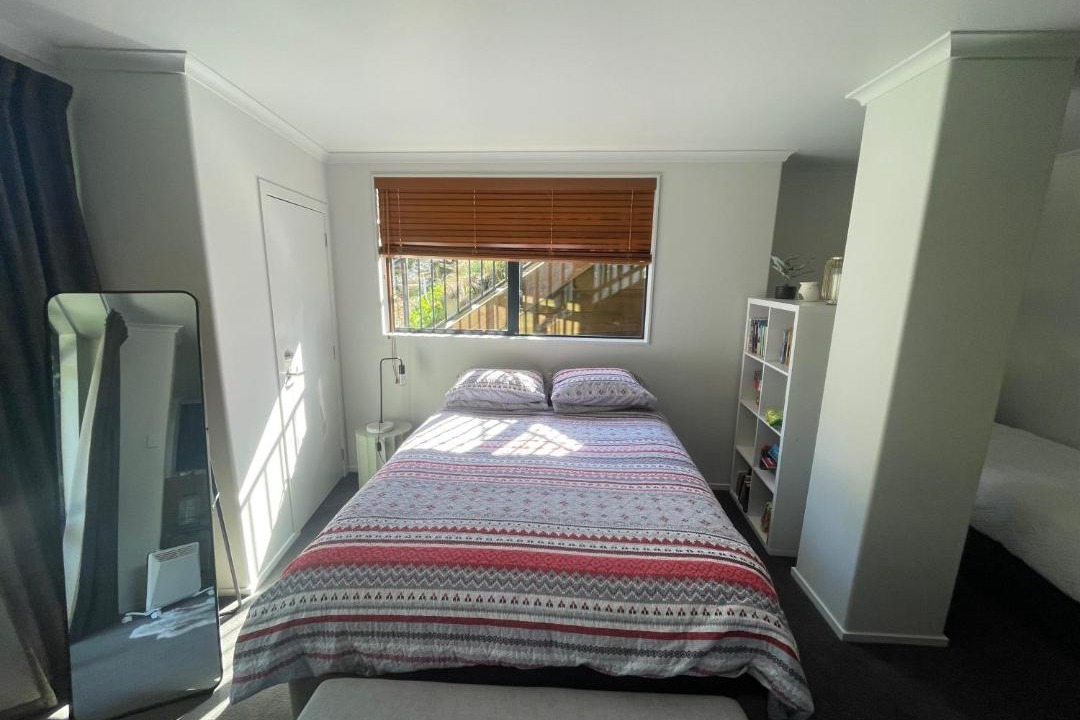 Photo of Bedroom in Hamilton North