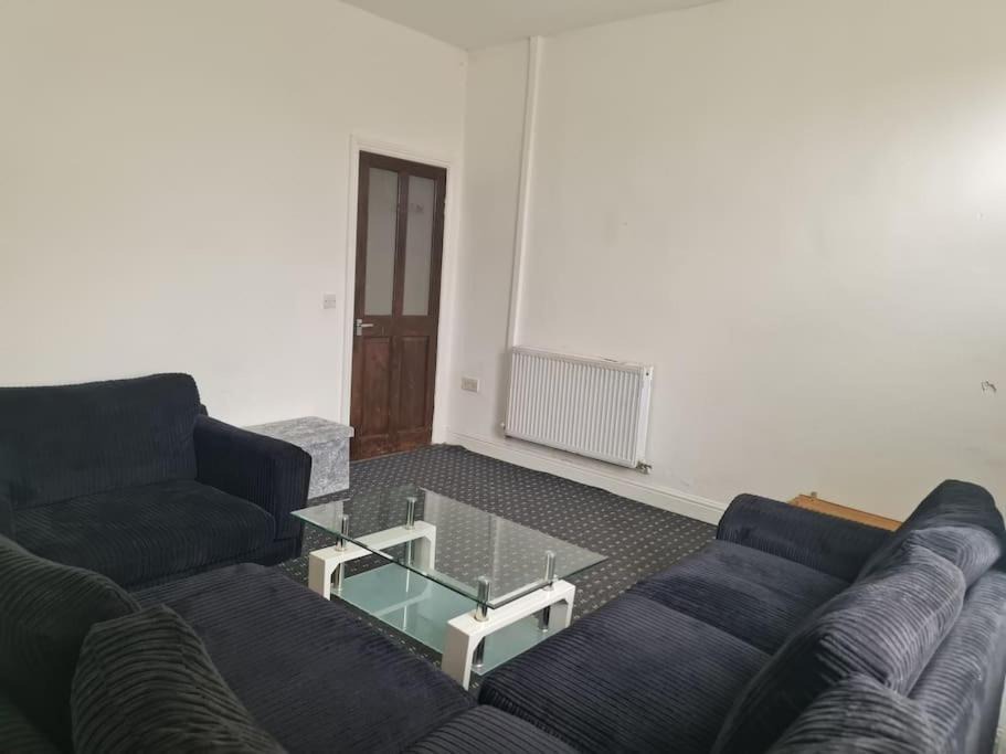 Photo of Livingroom in Fence