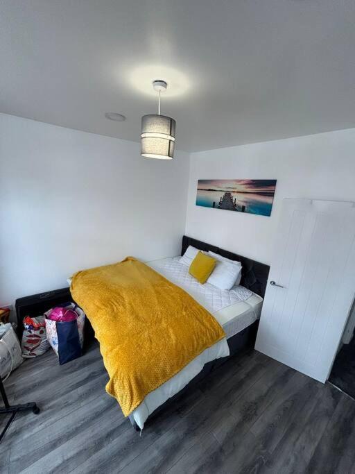 Photo of Bedroom in Aylestone