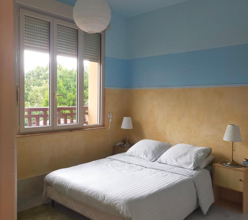 Photo of Bedroom in Cusset