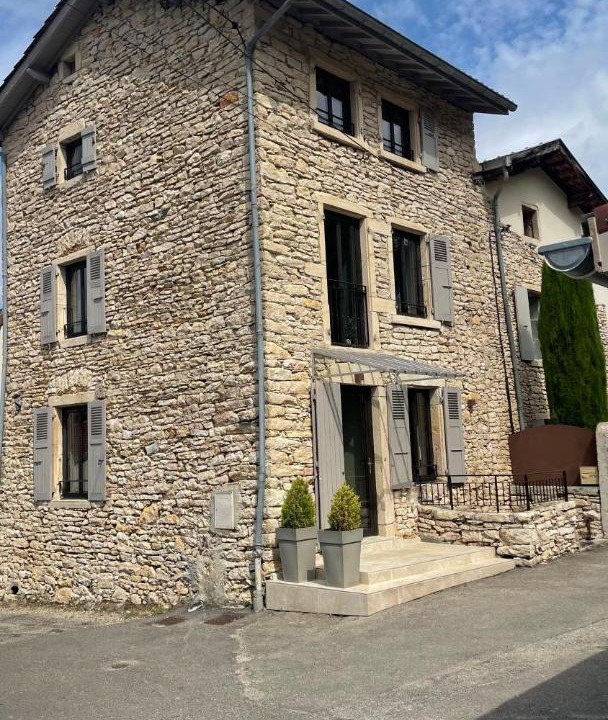 Photo of Buildings in L'Isle-d'Abeau