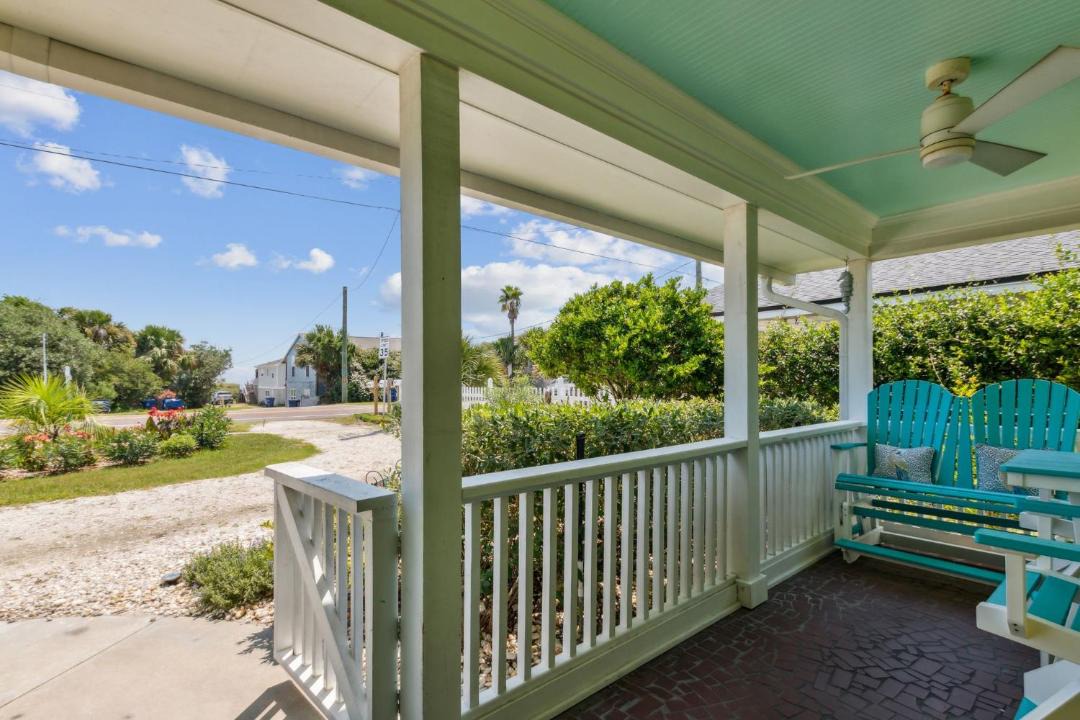 Photo of Patio Balcony in Ocean Cay