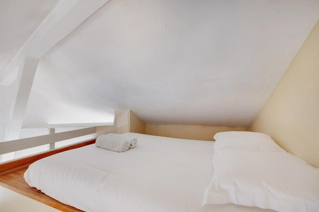 Photo of Bedroom in Malakoff