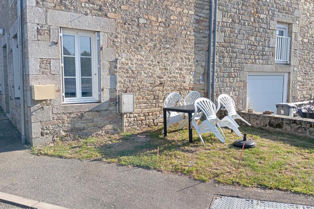 Photo of Others in Megrit