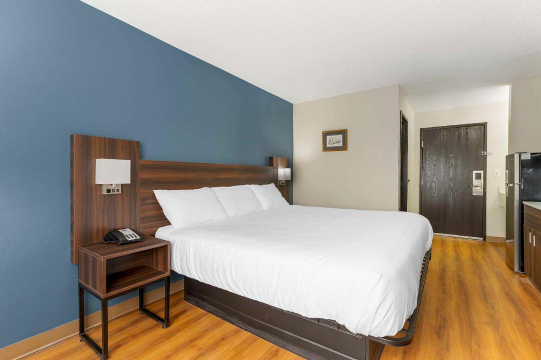 Photo of Bedroom in LaVale