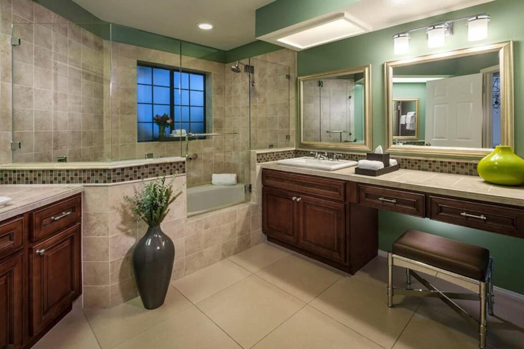 Photo of Bathroom in Lawrence Welk Resort Village