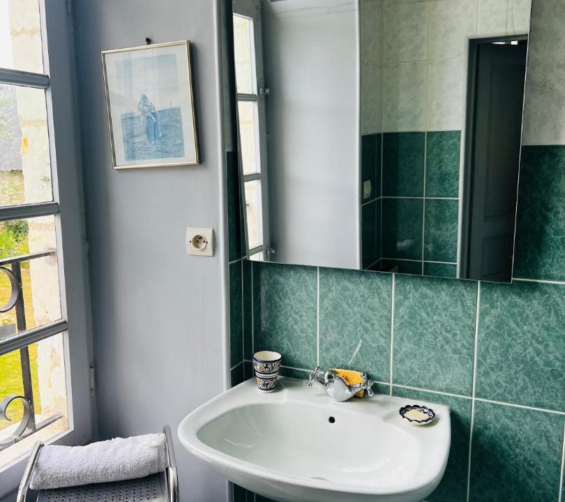 Photo of Bathroom in Allonnes