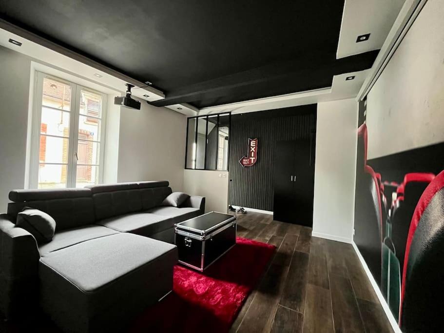 Photo of Livingroom in Sens