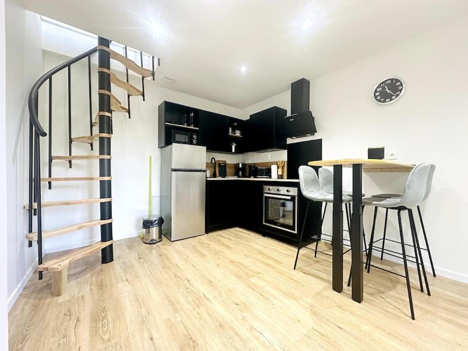 Photo of Others in Laon