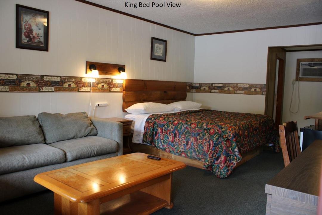 Photo of Livingroom in Cherokee