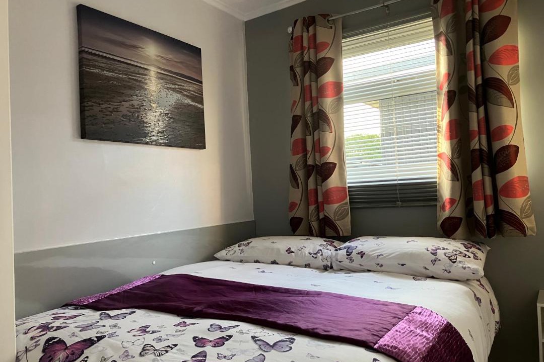 Photo of Bedroom in Chapel Saint Leonards