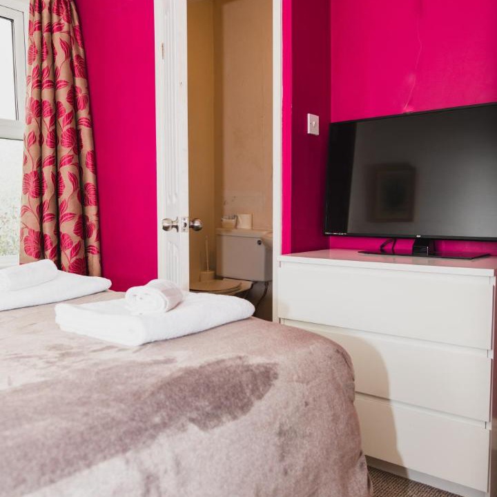 Photo of Bedroom in Roundhay