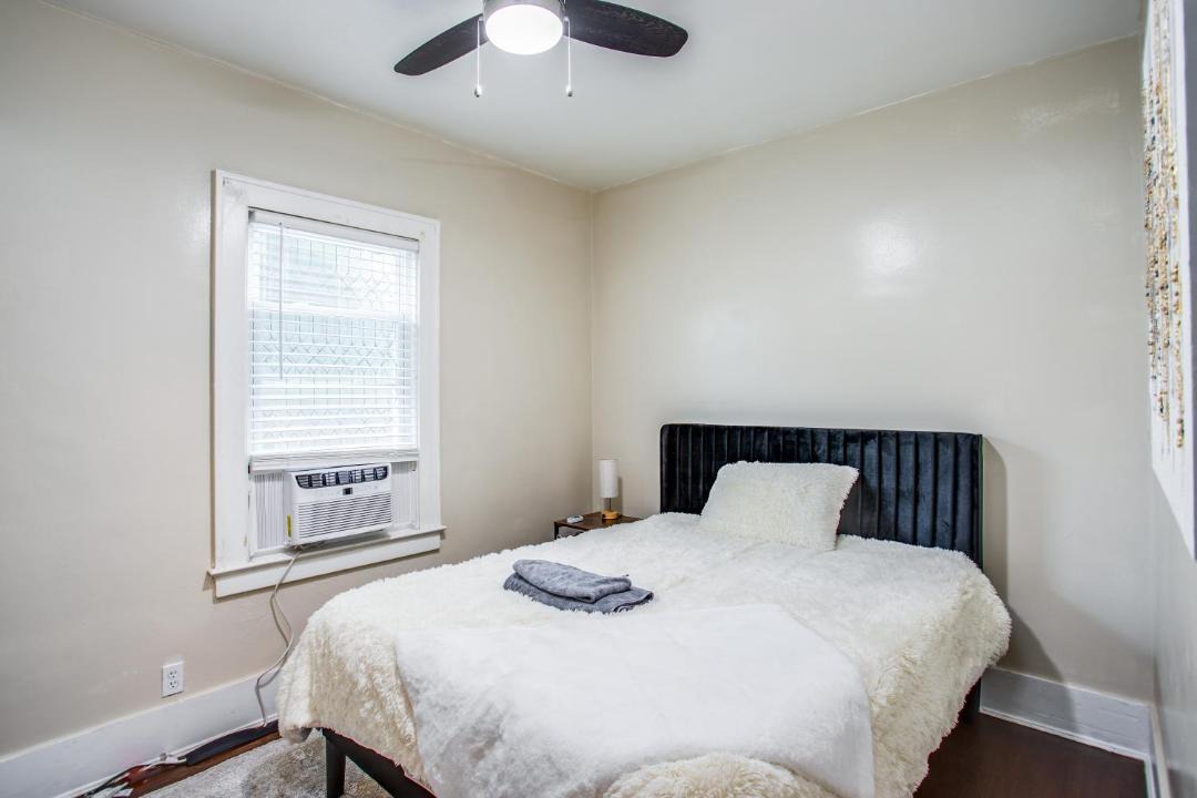 Photo of Bedroom in Rochester