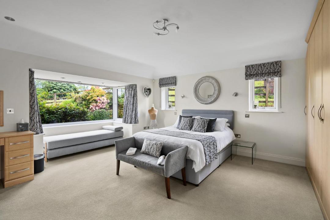 Photo of Bedroom in Alton