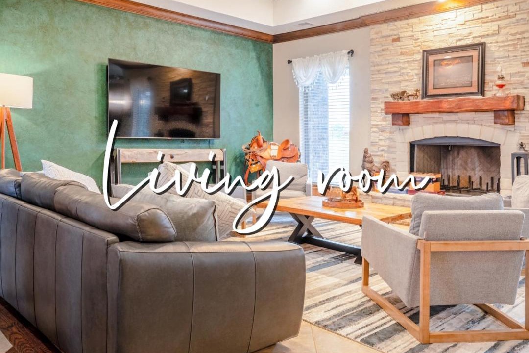 Photo of Livingroom in Pottawatomie County