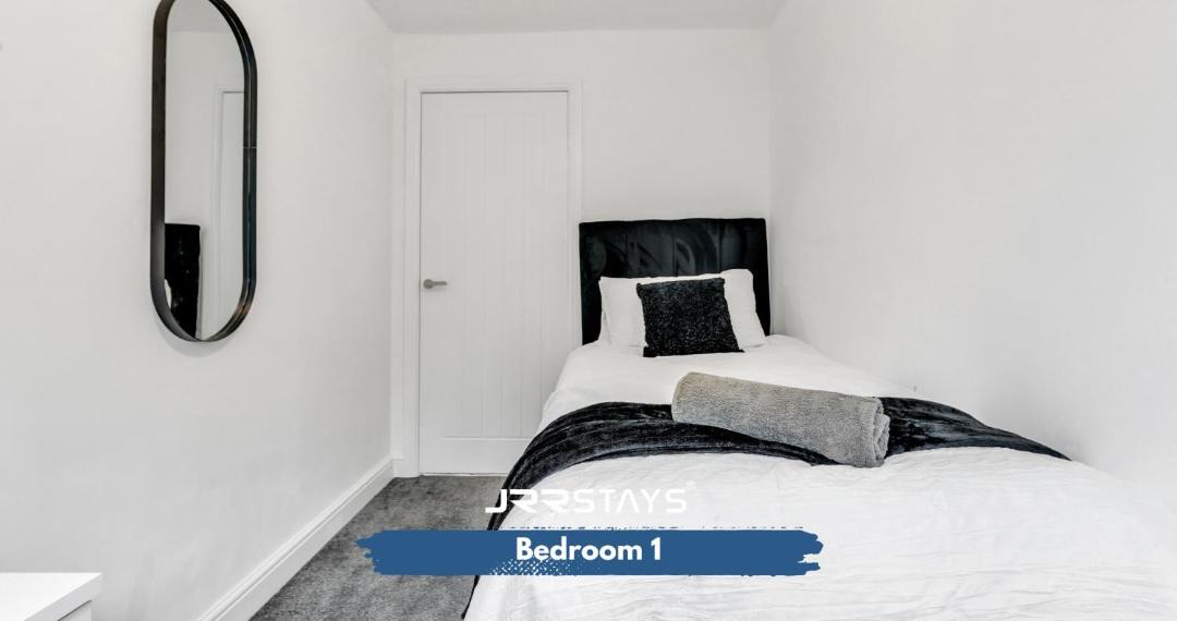 Photo of Bedroom in Weston on Trent
