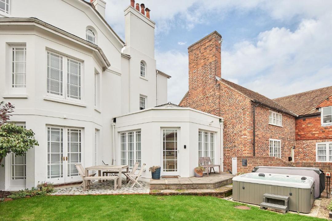 Photo of Others in Hamble-le-Rice