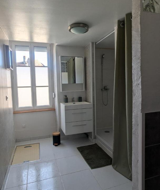 Photo of Bathroom in Neuvy-sur-Loire