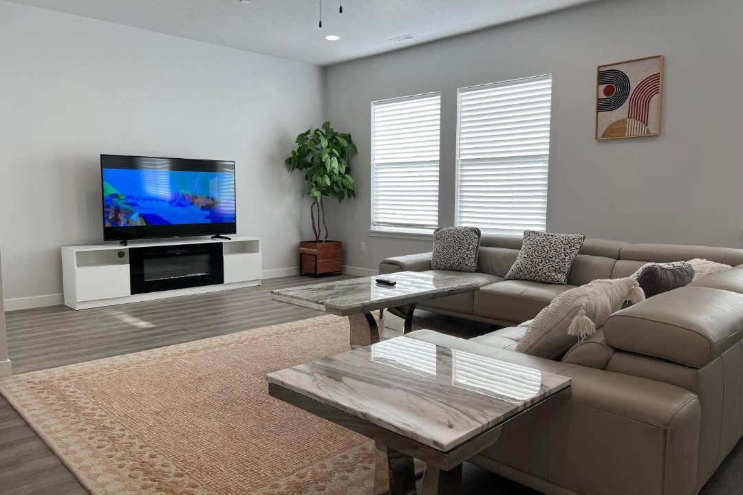 Photo of Livingroom in Draper