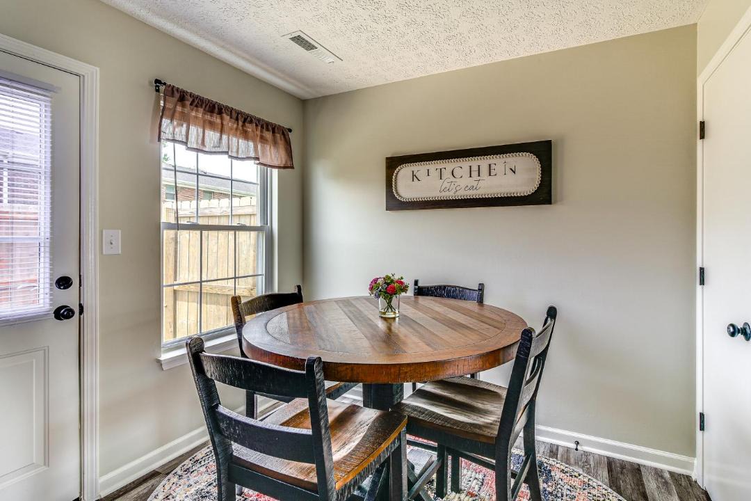 Photo of Others in Bowling Green