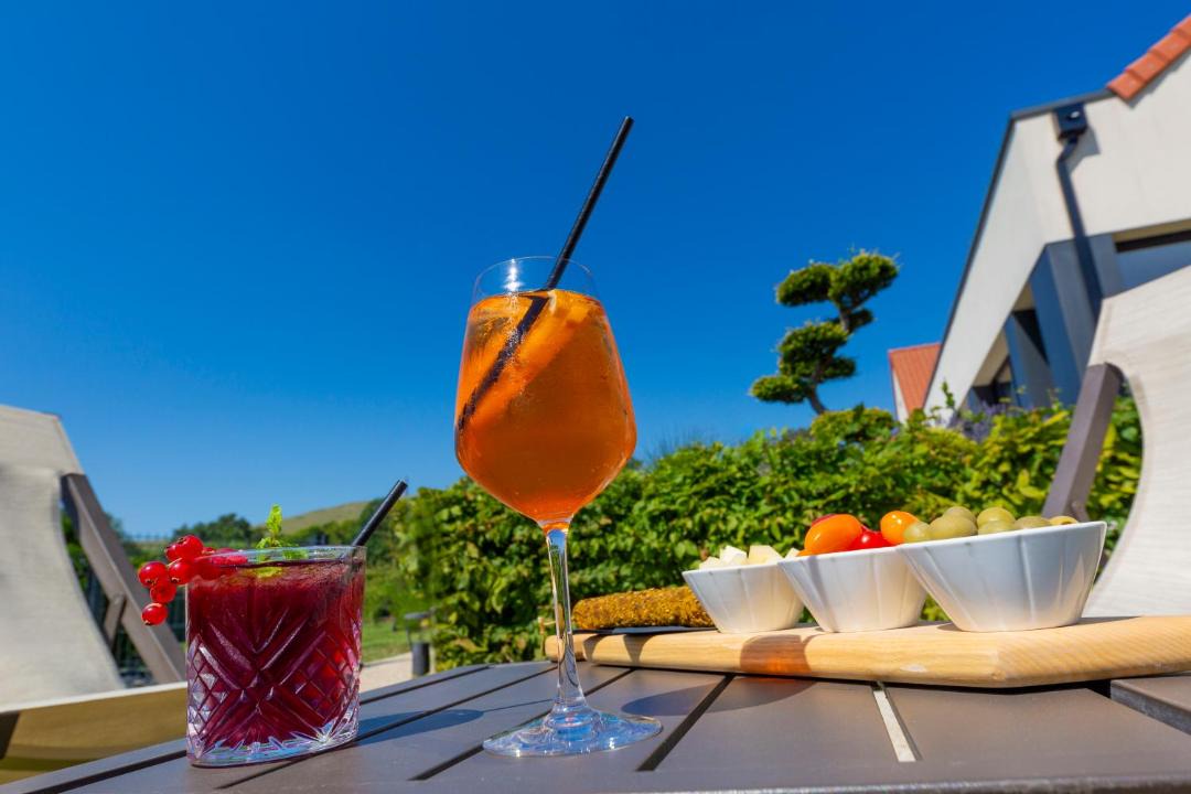 Photo of Others in Escalles