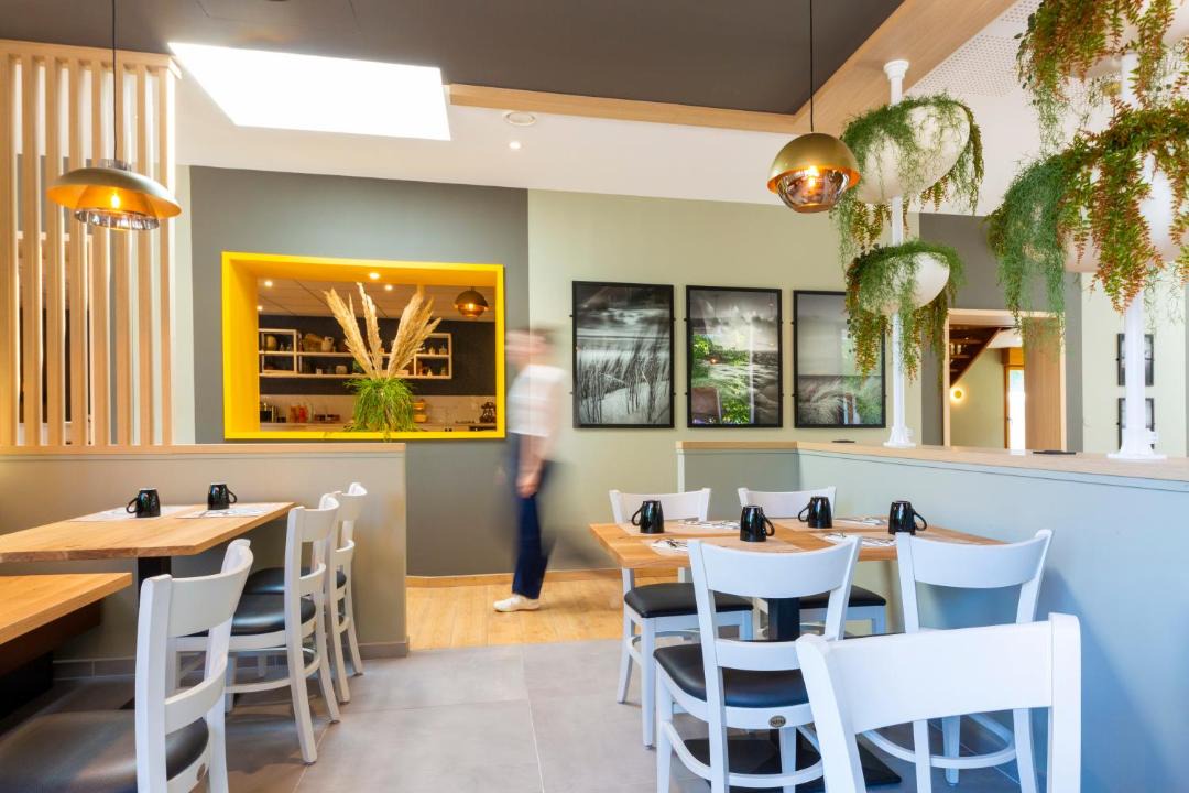 Photo of Others in Escalles