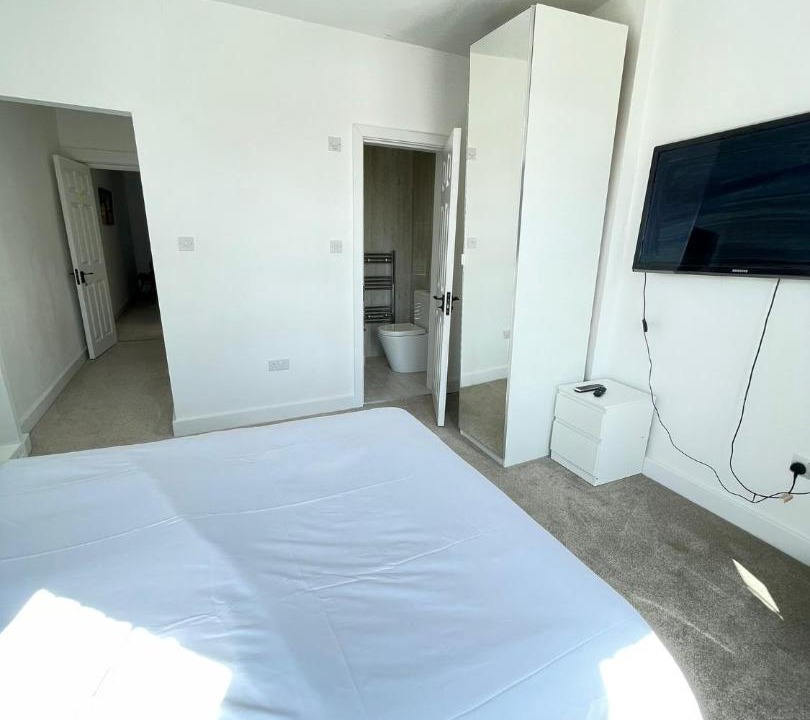 Photo of Others in Edgware