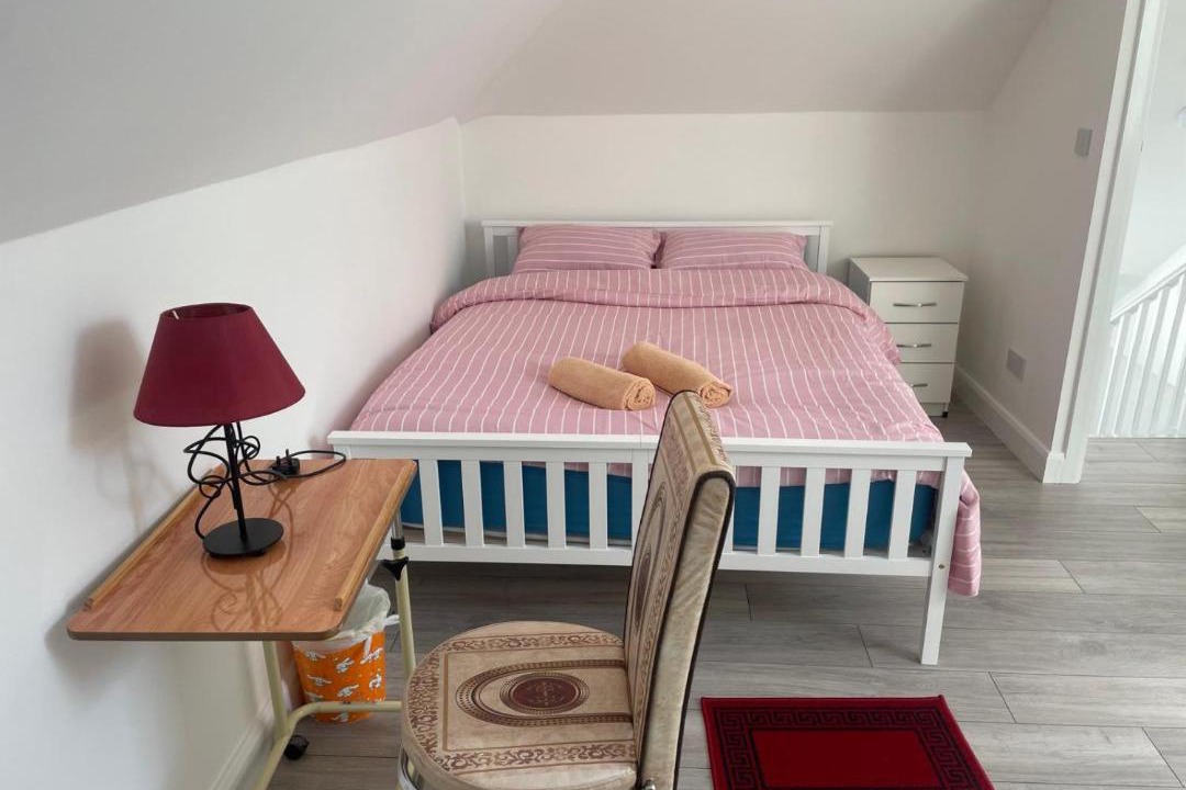 Photo of Others in Edgware