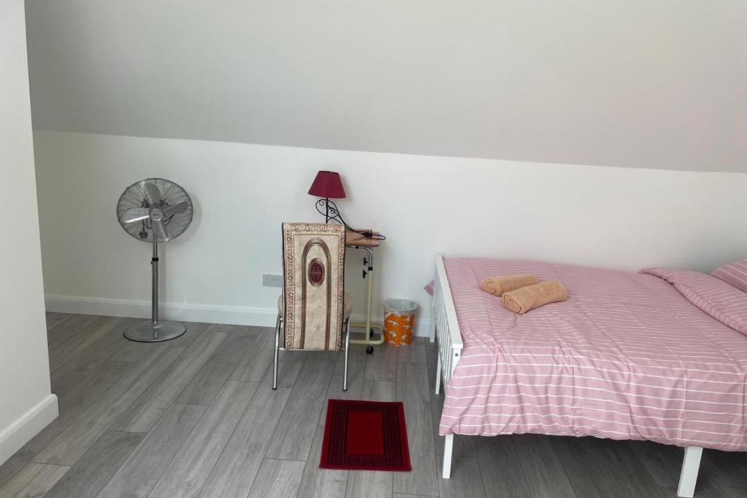 Photo of Others in Edgware