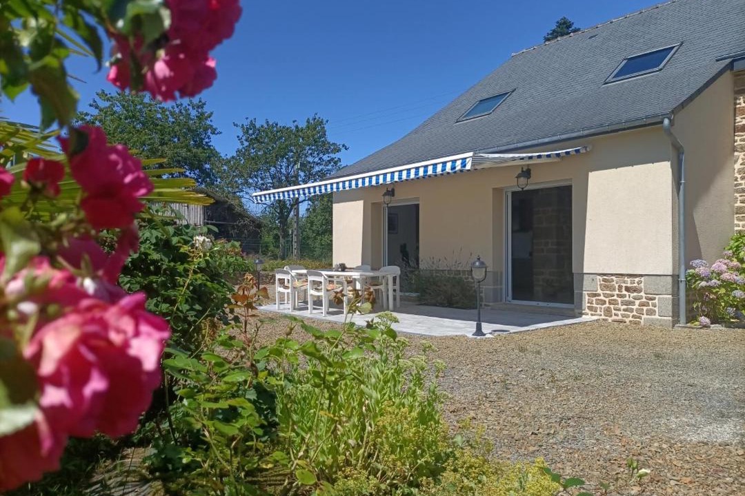 Photo of Others in Saint-Georges-de-Reintembault