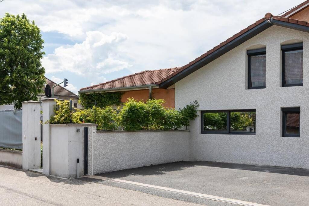 Photo of Others in Tassin