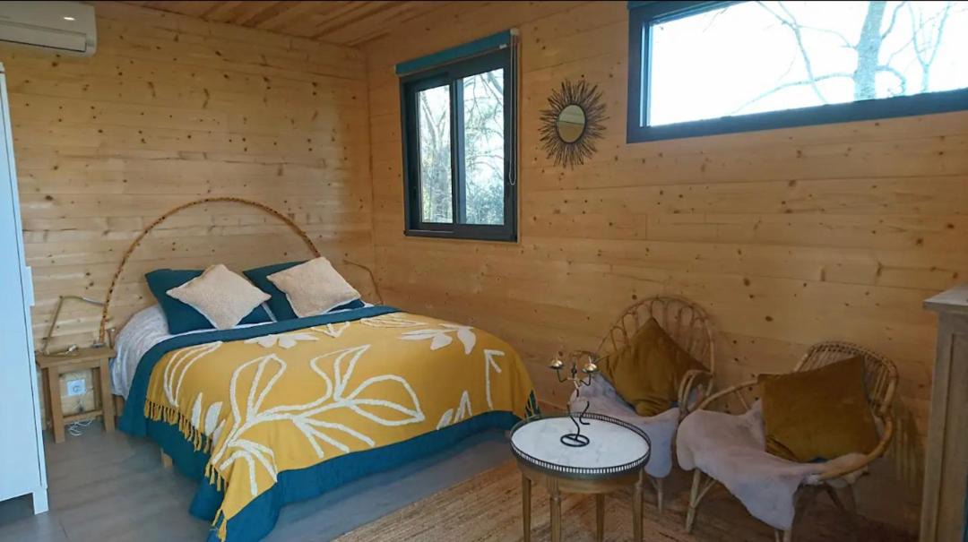 Photo of Bedroom in Baziege