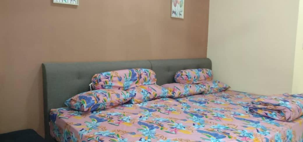 Photo of Bedroom in Jeli