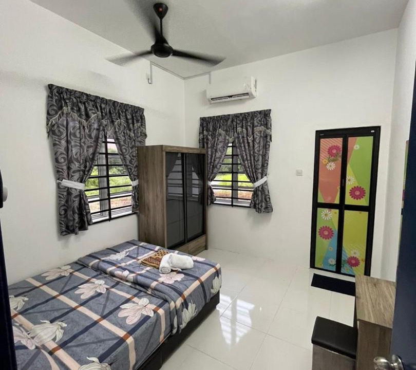 Photo of Bedroom in Kampung Ru Lima