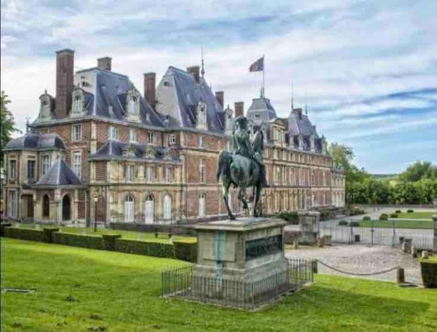 Photo of Buildings in Eu