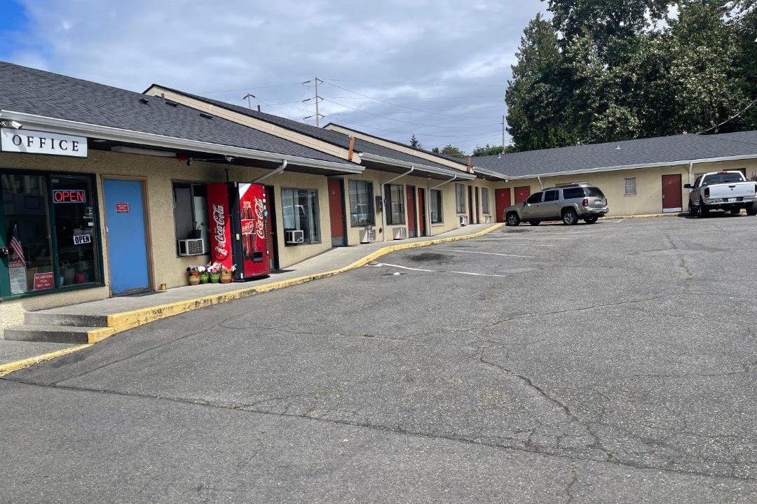 Photo of Others in Des Moines