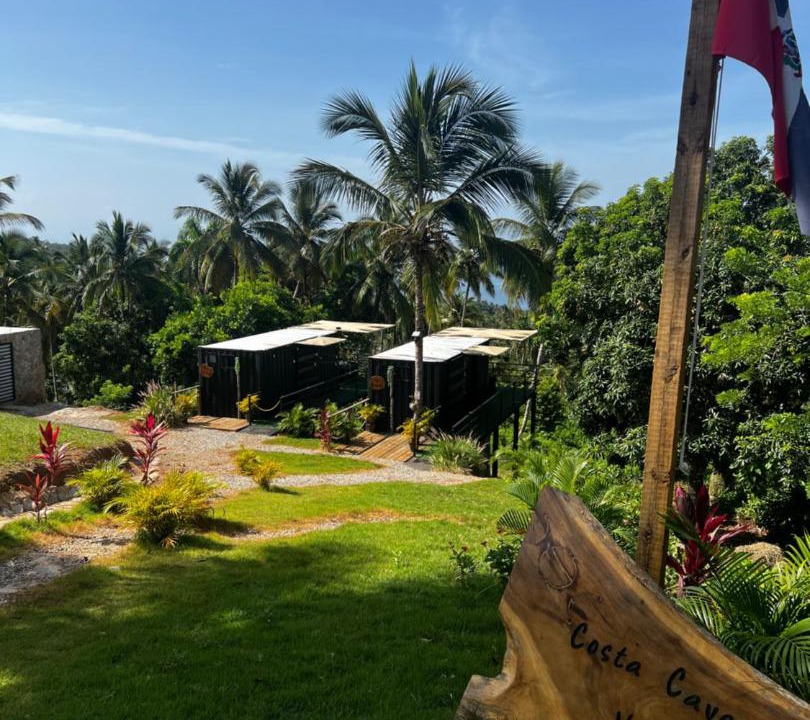 Photo of Others in Samana