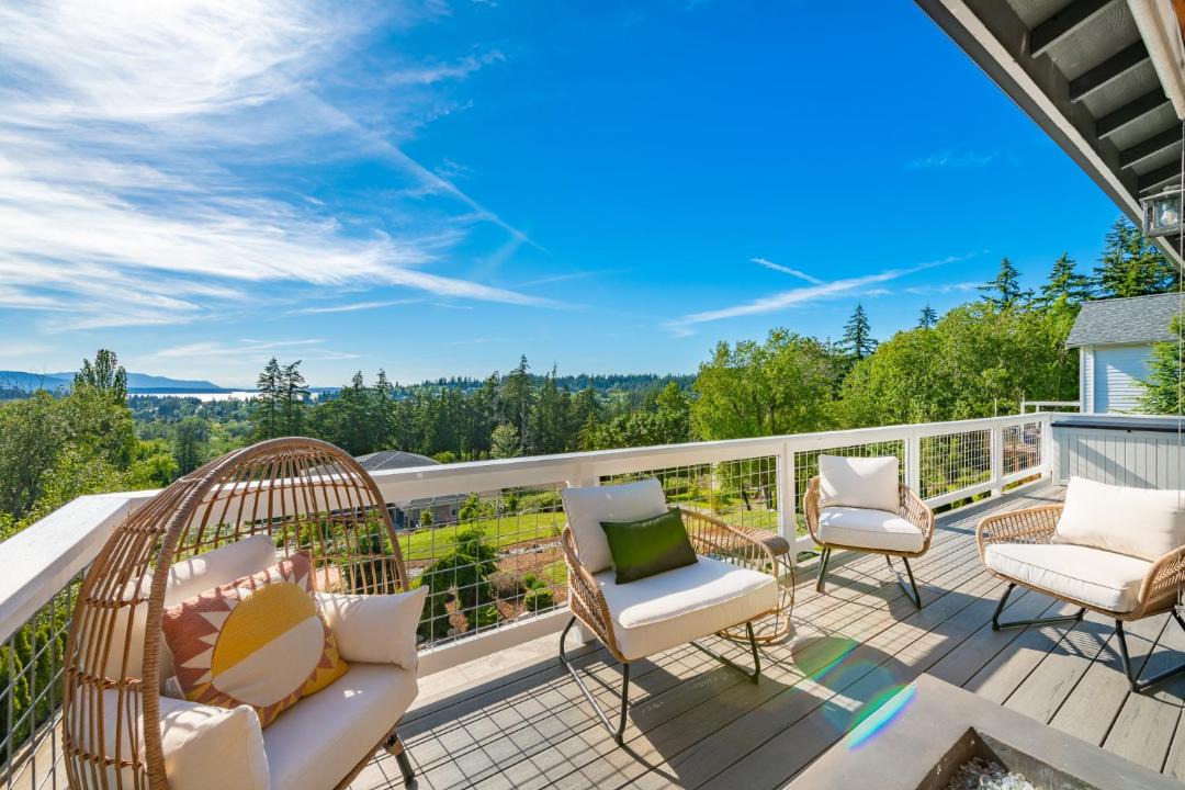 Photo of Patio Balcony in Samish Hill