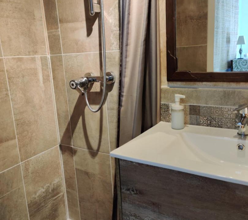 Photo of Bathroom in Mareil-Marly