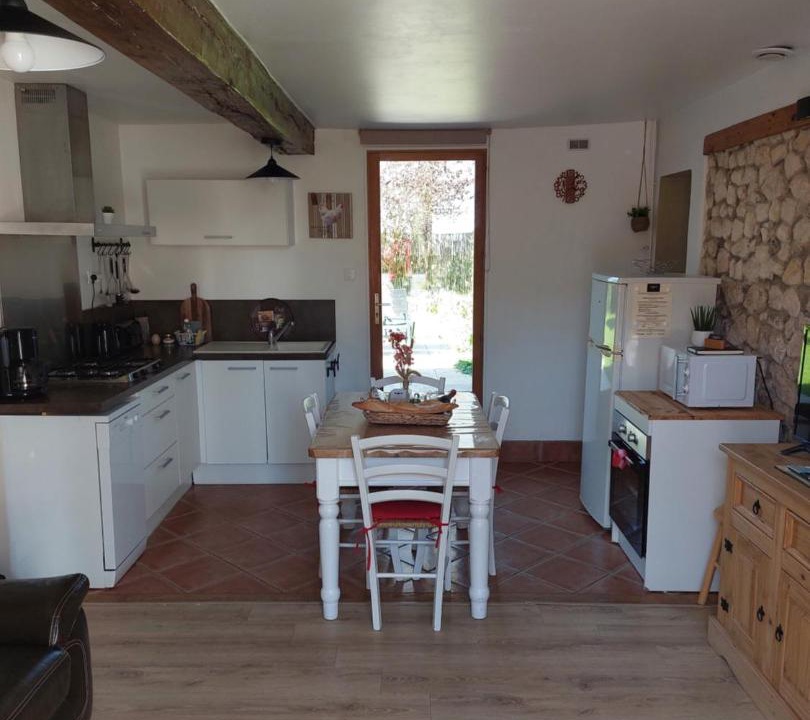 Photo of Others in Lacres