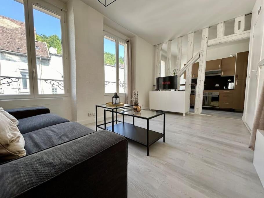 Photo of Others in Montereau-Fault-Yonne