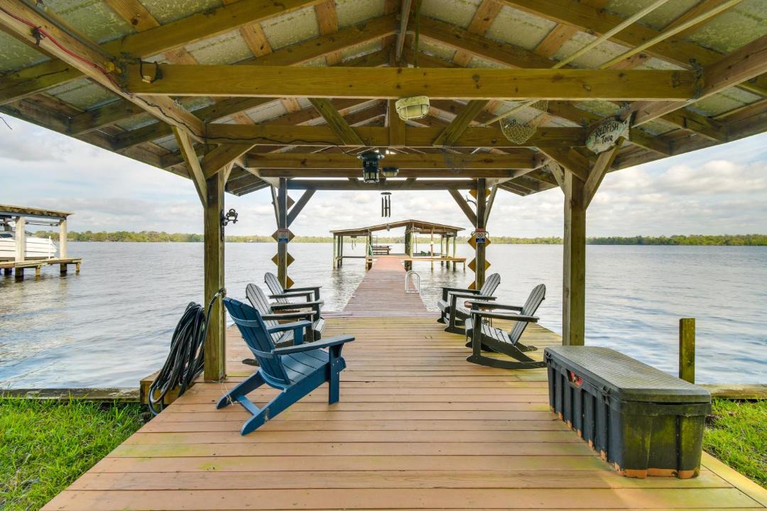 Photo of Patio Balcony in Doctors Inlet