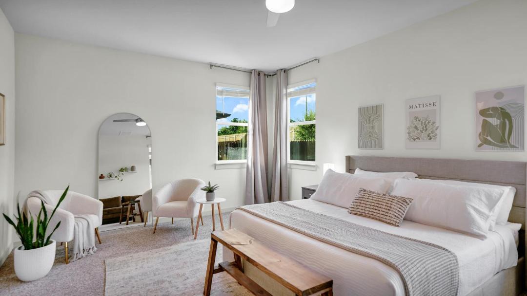 Photo of Bedroom in McNeil