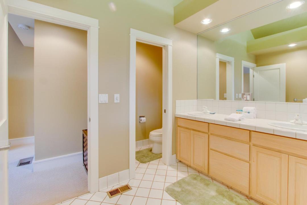 Photo of Bathroom in Bandon